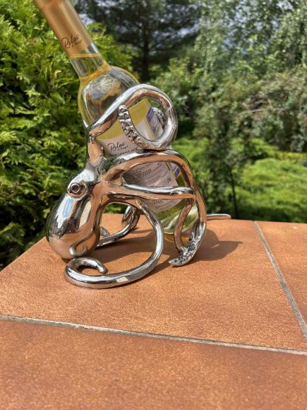 Винтажный осьминог – подставка для бутылки