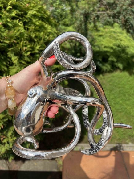 Винтажный осьминог – подставка для бутылки