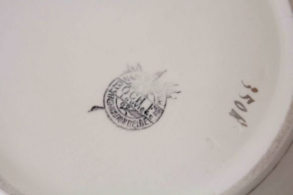 Яркий фарфоровый набор для ванной комнаты или спальни