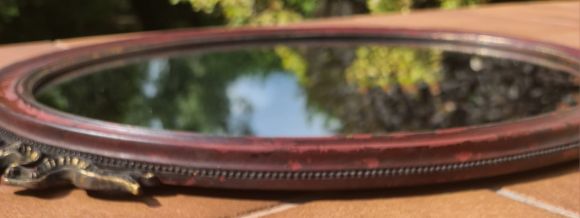 Винтажное овальное зеркало в деревянной оправе. Бельгия.