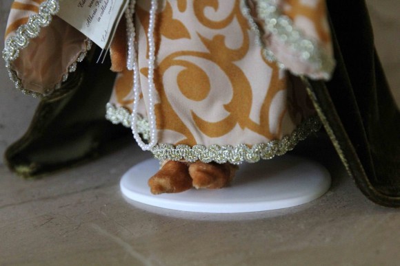 Коллекционная антикварная куколка. Европа