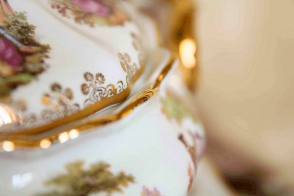 Немецкая супница - террин ручной работы LOVE  STORY