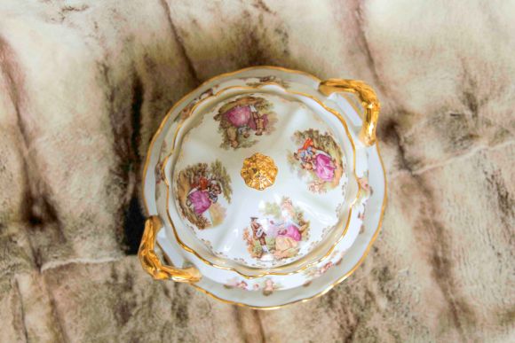 Немецкая супница - террин ручной работы LOVE  STORY