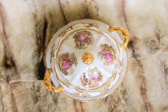 Немецкая супница - террин ручной работы LOVE  STORY