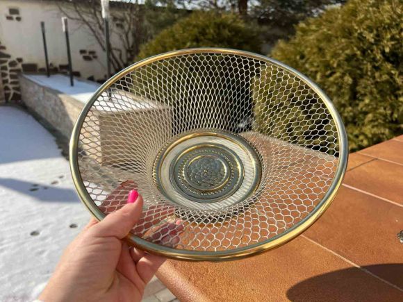 Ажурная ваза для фруктов.