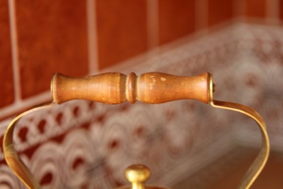 Большой латунный чайник для печи