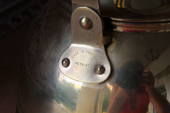 Большой латунный чайник для печи