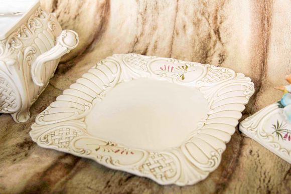 Изящная квадратная супница BASSANO