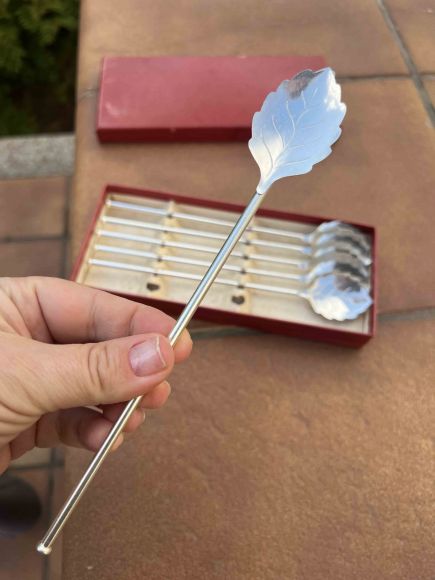 Посеребренные европейские длинные ложечки. Винтаж