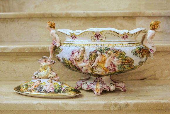 Невероятная супница - ваза ЛАДЬЯ Capodimonte