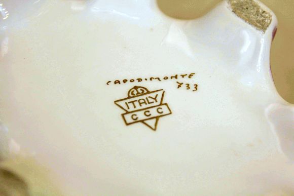 Невероятная супница - ваза ЛАДЬЯ Capodimonte