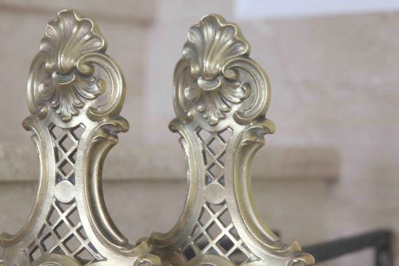 Ажурные бронзовые таганы для камина