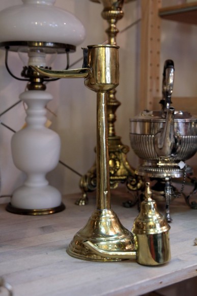 Старинная латунная масленка . Европа. Начало 20 века