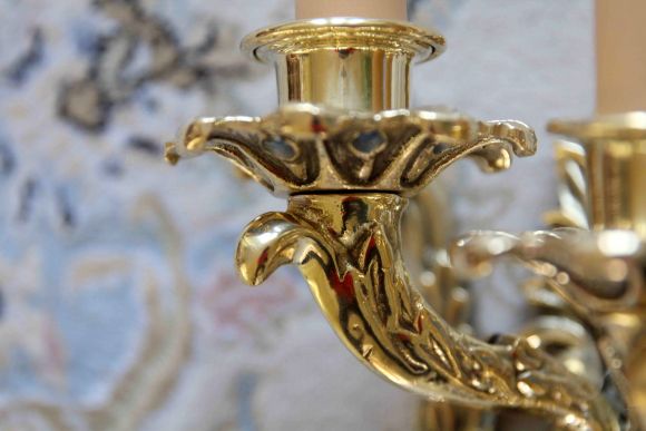 Потрясающие массивные бра на 3 свечи сделаны из латуни