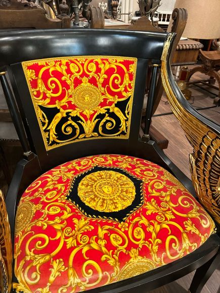Винтажное оригинальное кресло versace версаче