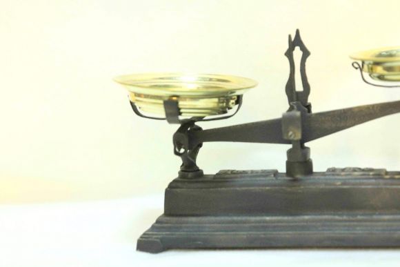 Настоящий Раритет! Винтажные маленькие весы на 1,5 кг в идеале