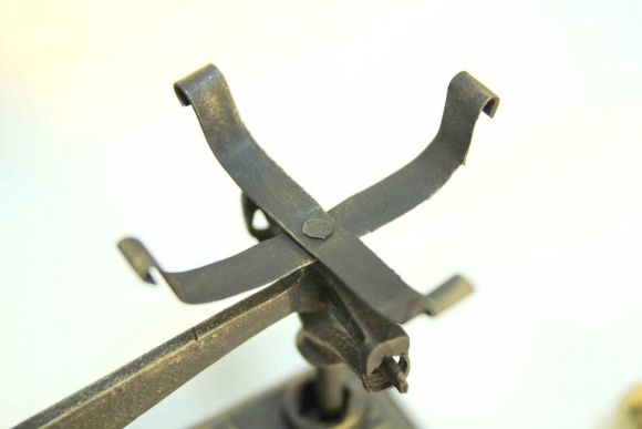 Настоящий Раритет! Винтажные маленькие весы на 1,5 кг в идеале