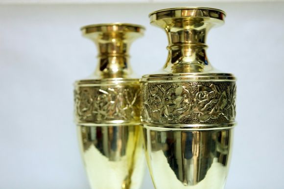 Антикварная латунная ваза. Европа