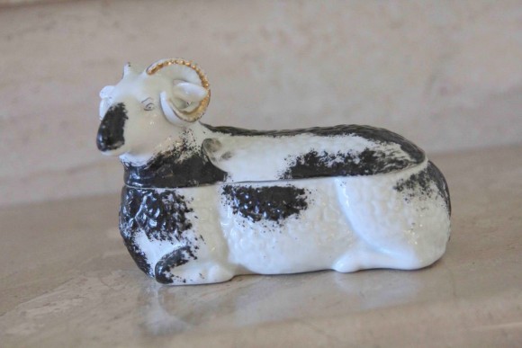 Кузнецовский фарфор масленка. Россия