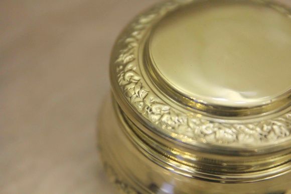 Латунная полированная шкатулка в идеальном состоянии