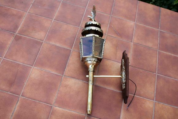 Антикварный каретный фонарь - бра