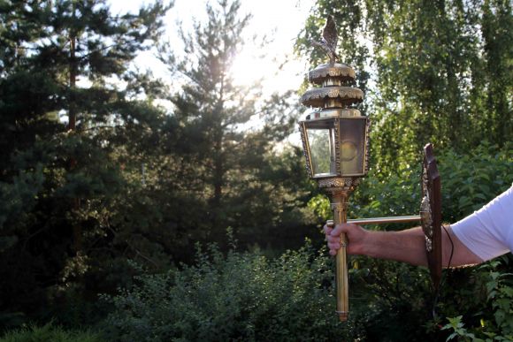 Антикварный каретный фонарь - бра