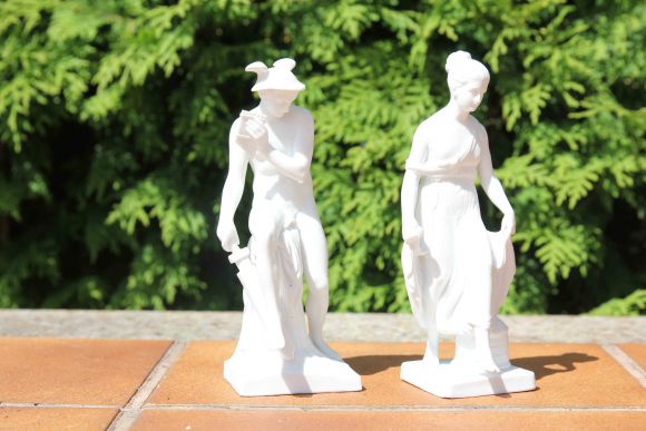 Антикварная статуэтка из бисквитного фарфора "Бог Гермес" и "Богиня плодородия". Копенгаген, Дания.