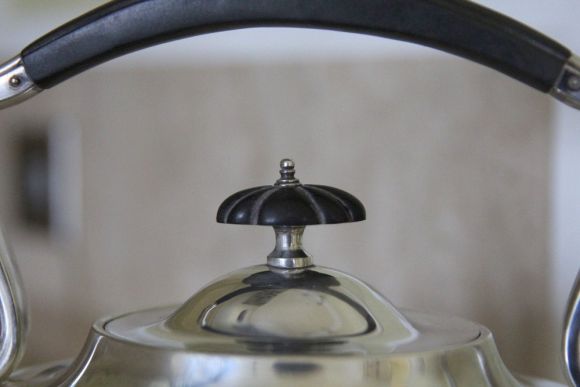 Антикварная бульотка с серебре. Идеальное состояние