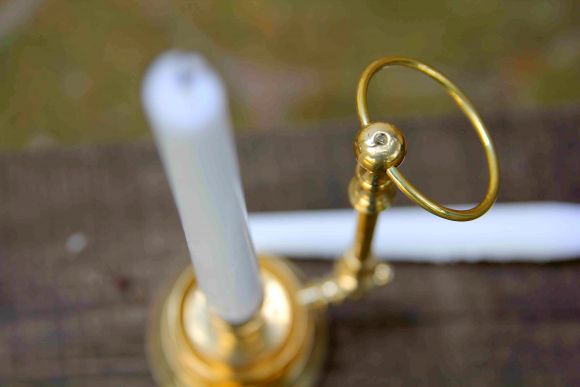 Старинный подвесной подсвечник с кольцом