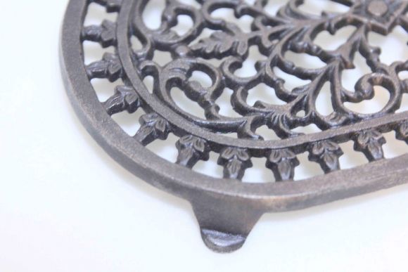 Очень интересная старинная подставка под утюг. Европа. Начало 20 века