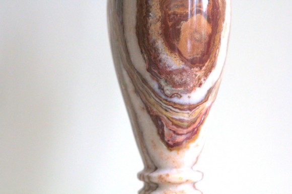 Старинная ваза из оникса. Европа. Начало 20 века