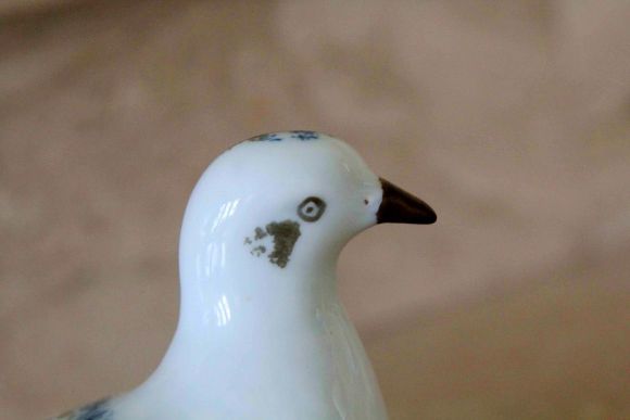 Голубь-масленка Кузнецовский фарфор. Россия