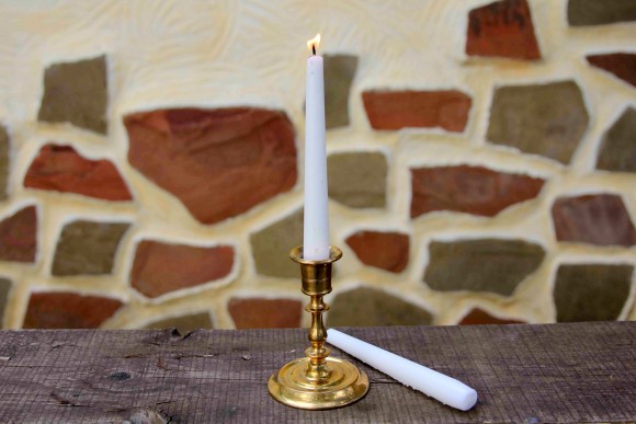 Латунный тяжелый подсвечник из Европы