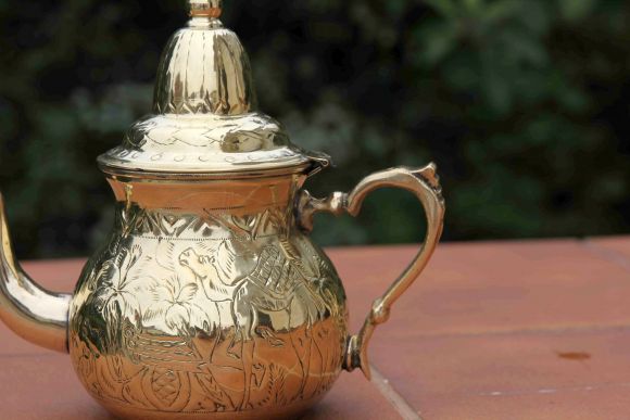 Интересный латунный чайник примерно на 700 г