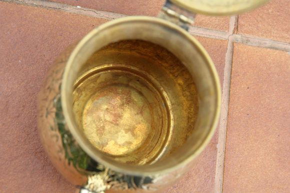 Интересный латунный чайник примерно на 700 г