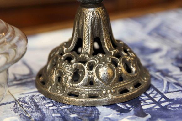 Винтажная керосиновая лампа