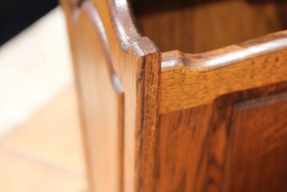 Винтажная газетница из дуба. Европа. Начало 20 века