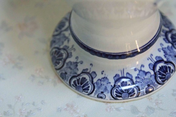 Антикварная ваза с крышкой Делфт. Европа. Начало 20 века