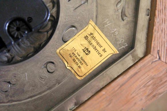 Антикварные, оловянные настенные часы