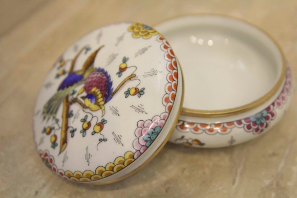 Удивительная шкатулка Limoges. Восхитительное состояние