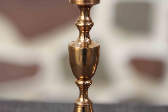 Пара медных подсвечников из Европы