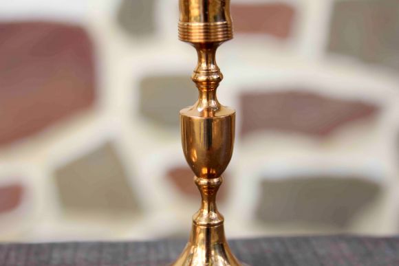 Пара медных подсвечников из Европы