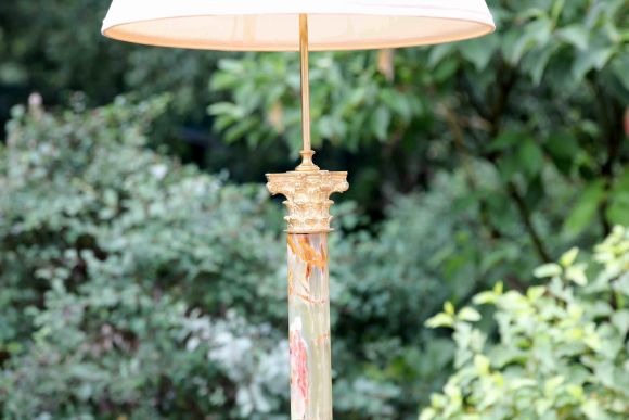 Очень красивый винтажный торшер. Франция