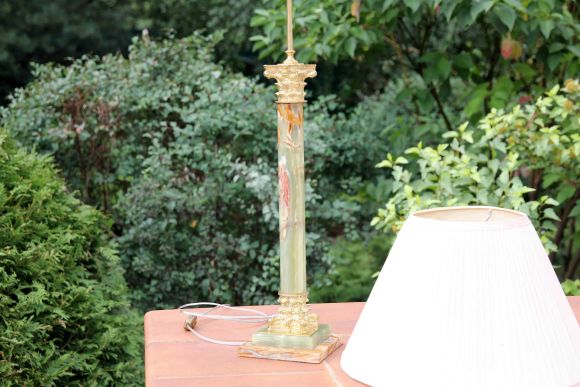 Очень красивый винтажный торшер. Франция