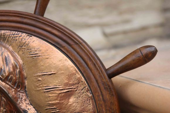 Очень красивое панно Штурвал. Европа. Начало 20 века