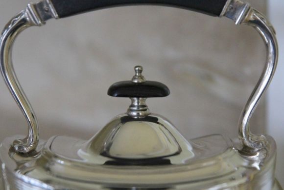 Старинная посеребренная бульотка. Европа. Середина 20 века