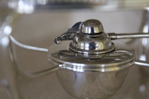 Старинная посеребренная бульотка. Европа. Середина 20 века