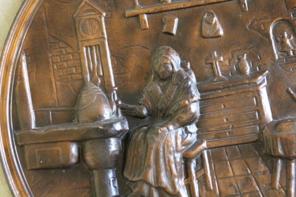 Старинное медное настенное панно СЕМЕЙНАЯ ПАРА