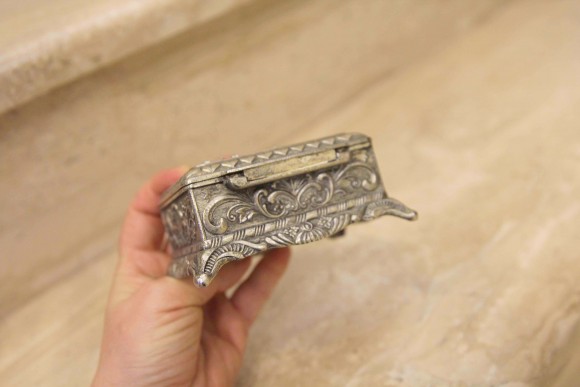 Голландская шкатулка с классическим сюжетом "Веселое гуляние"