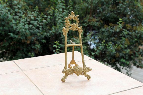 роскошный бронзовый мольберт
